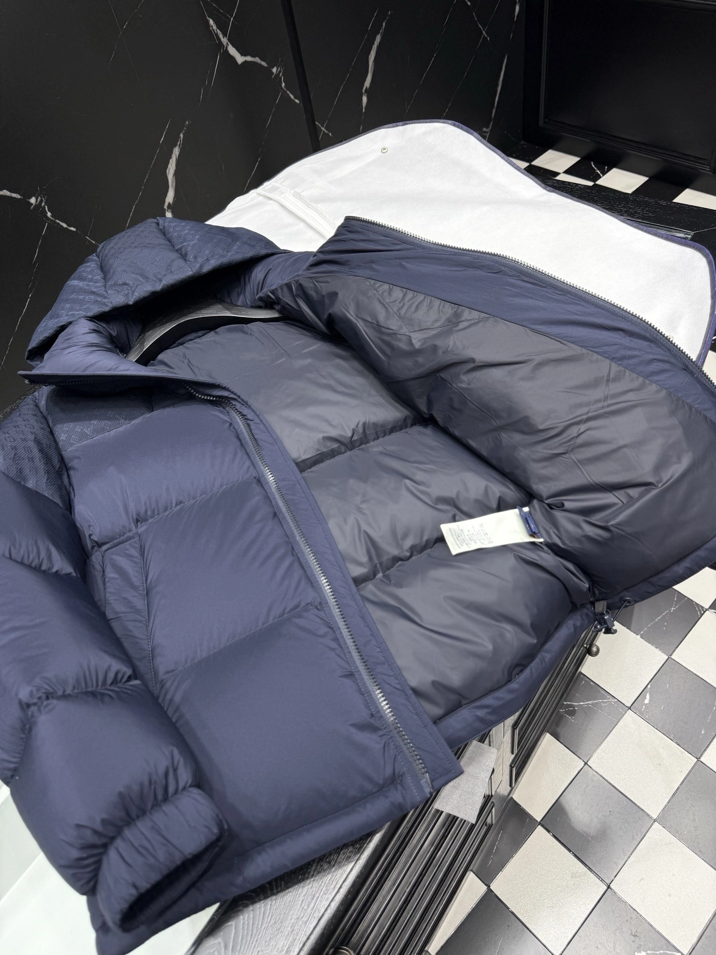 wg.luxury-- 8V Down jacket white duck down 2colour item: E-F443J1641-2H